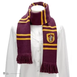 Cinereplicas Harry Potter: Foulard Gryffondor 6 Cinereplicas Harry Potter: Foulard Gryffondor -Tudor Soldes Magasin harry potter foulard gryffondor 2
