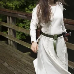 Epic Armoury Robe Morgaine, Blanche -Tudor Soldes Magasin robe morgaine blanche 3