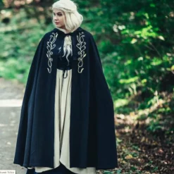 Leonardo Carbone Serafina Cape, Noir -Tudor Soldes Magasin serafina cape noir 4